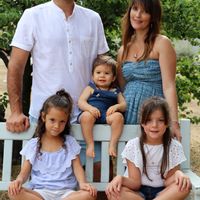 Maison 4 chambres et piscine dans petit village provençal