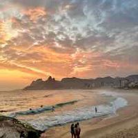 Live Rio on foot –  Spacious 3BR apartment in Ipanema - 2 min. walk to Ipanema & Copacabana beaches