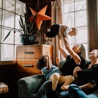 Maison d'Alia avec spa à 2 pas de Montréal. Stationnement dispo pour les voyageurs.