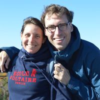Charmante maison en bois, proche mer et bourg, dans un coin calme et familial.