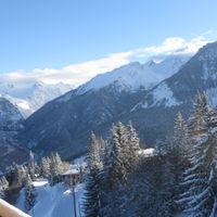 Appartement style chalet sur les pistes à Courchevel