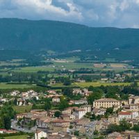 Maison de "village perché", idéalement situé en Drôme, à 10mn du Parc du Vercors
