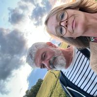 Le chalet , la Source de Delphine et Claudian