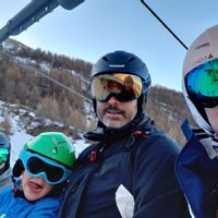 La maison de Magali,  Nicolas et leurs deux enfants /