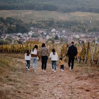 La maison entre champs et vignes