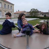 Grande maison familiale, proche de Bordeaux et de Saint-Emilion