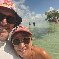 A 50 m de la plage avec vue mer à proximité des restaurants, bars, luxueux appartement.