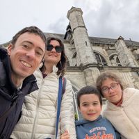 Maison situé à Héric, à 25mn de Nantes, proche du bourg à pieds, au calme.