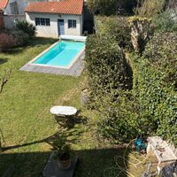 Charmante maison avec jardin et piscine