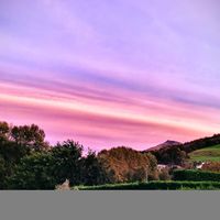 maison de village au cœur du pays basque en pierre et poutre apparente