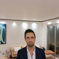 Appartement en rdc, 2 terrasses, comme une maison, 3 chambres à Saint-Cloud, à 30 mn de Paris