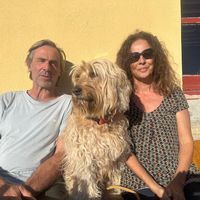 La maison de Sandrine et Olivier est située au début de la Costa Brava, en Catalogne.