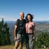 La chambre rouge Nous aurons plaisir à vous accueillir pour vous faire découvrir notre belle ville.