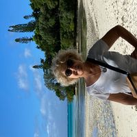 Maison avec vue fabuleuse sur l'étang à 5 minutes de la plage et 5 minutes du village grand jardin
