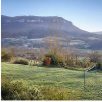 Maison lumineuse et agréable à vivre avec très belle vue à Millau