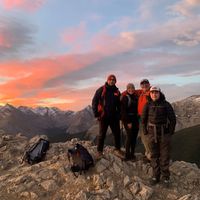Chalet familial au cœur d'un village Alpin  Chalet pour 8 pers.  Ski, golf & détente à 1h de Québec
