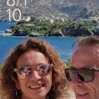 Située à 300 mètres de la plage  et de la promenade en bord de mer. Tous commerces de proximité.