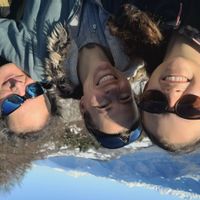 Grande maison avec piscine 10 x 5m, à flanc de montagne, proche lacs, stations de ski et parapente.