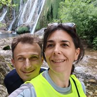 Maison mitoyenne sur 4 étages, en ville avec jardin, à 10 min à pied du centre de Chambéry.