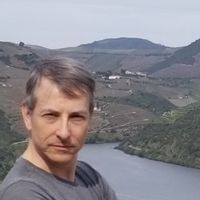 Petit refuge dans les bois