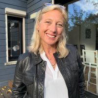 La Buissonnière: salon lumineux avec cuisine ouverte, 4 chambres, jardin sud, 3km plage de Pourville
