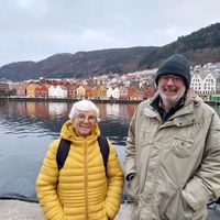Maison familiale au calme d'un jardin, à proximité de la mer