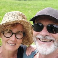 "charmante maison au calme , proche belles plages , circuits vélo et randonnées ."