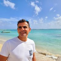 La villa avec jolie cabane couverte dans le manguier, à 400 mètres de la plage d'anse vinaigri