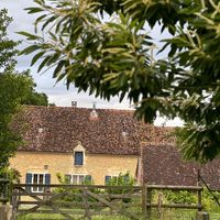 Belle longère entourée de 31 hectares d'espace naturel au cœur du PNR du Perche.