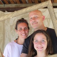 Maison familiale au pied des montagnes