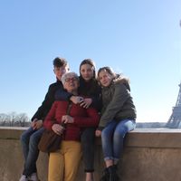 La maison de David, Catherine et leurs 3 enfants