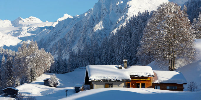 comm588a_1200x600_ski_europe_klosters