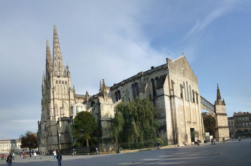 cathedrale-saint-andre_15-choses-bordeaux-echange-maison