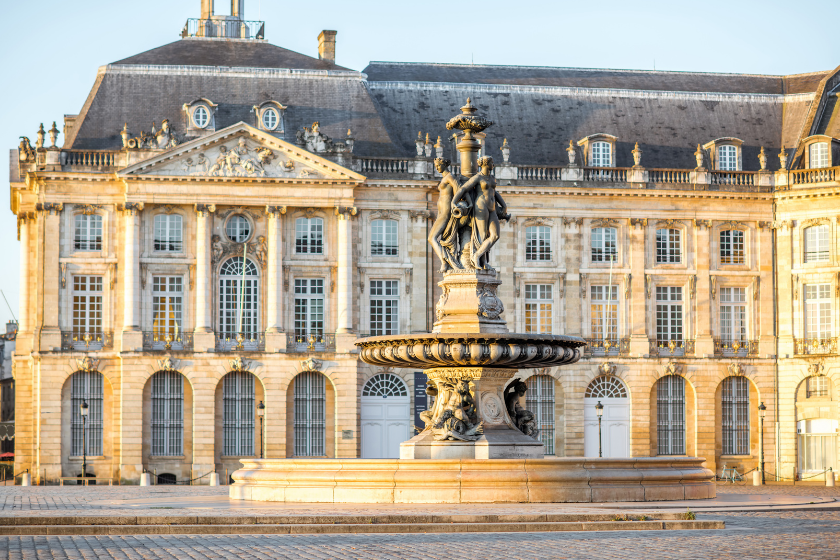 Decouvrir-Bordeaux-monuments-musees