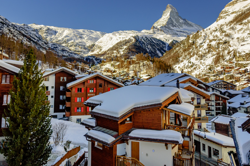 Ski-Covid-Restrictions-Sanitaires-Europe-Suisse-Zermatt