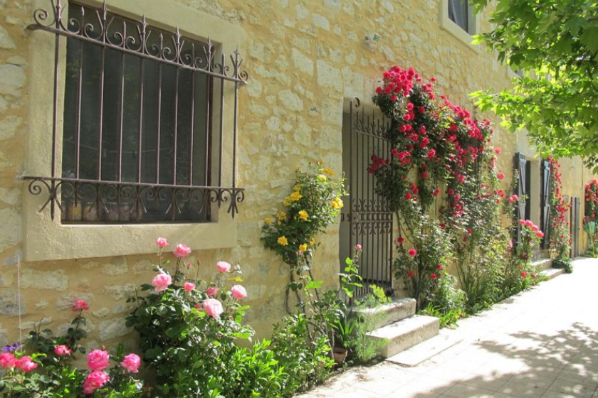 Que faire à Avignon échange de maisons hébergement idéal